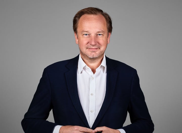 HEINEKEN: how a 160 year-old start-up connects consumers, customers and categories for future growth.