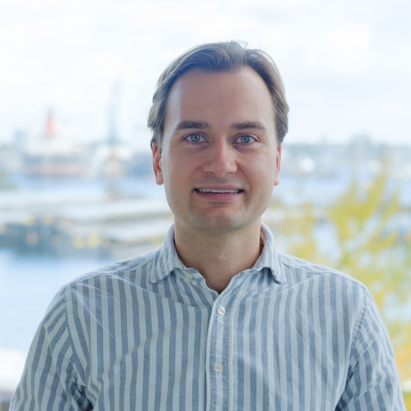 Scaling Container Imports Across Different Phases of Company Growth